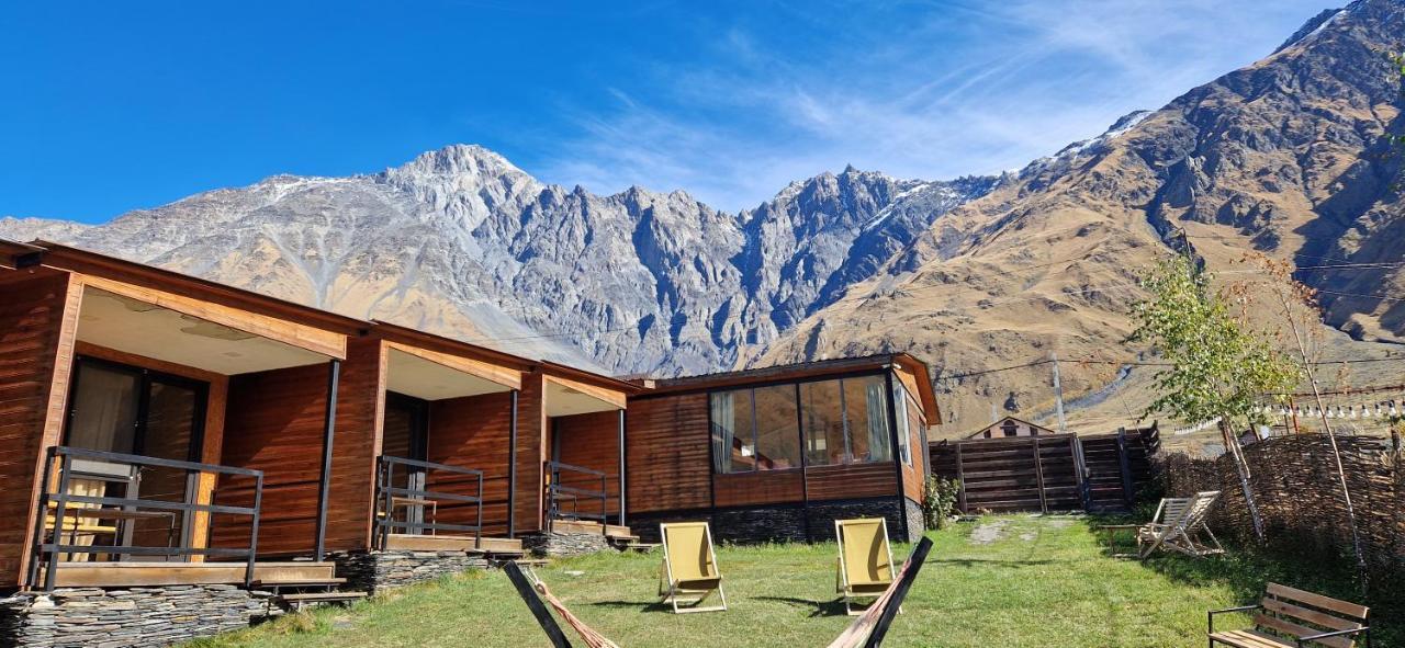 Kazbegi Cottages מראה חיצוני תמונה