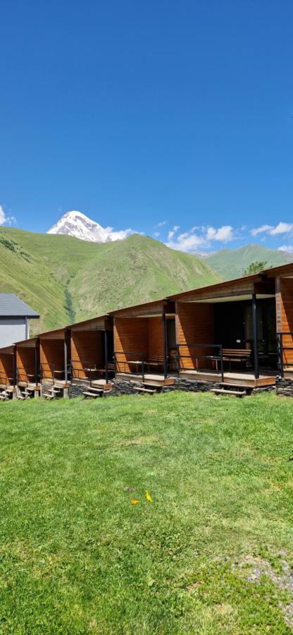 Kazbegi Cottages מראה חיצוני תמונה