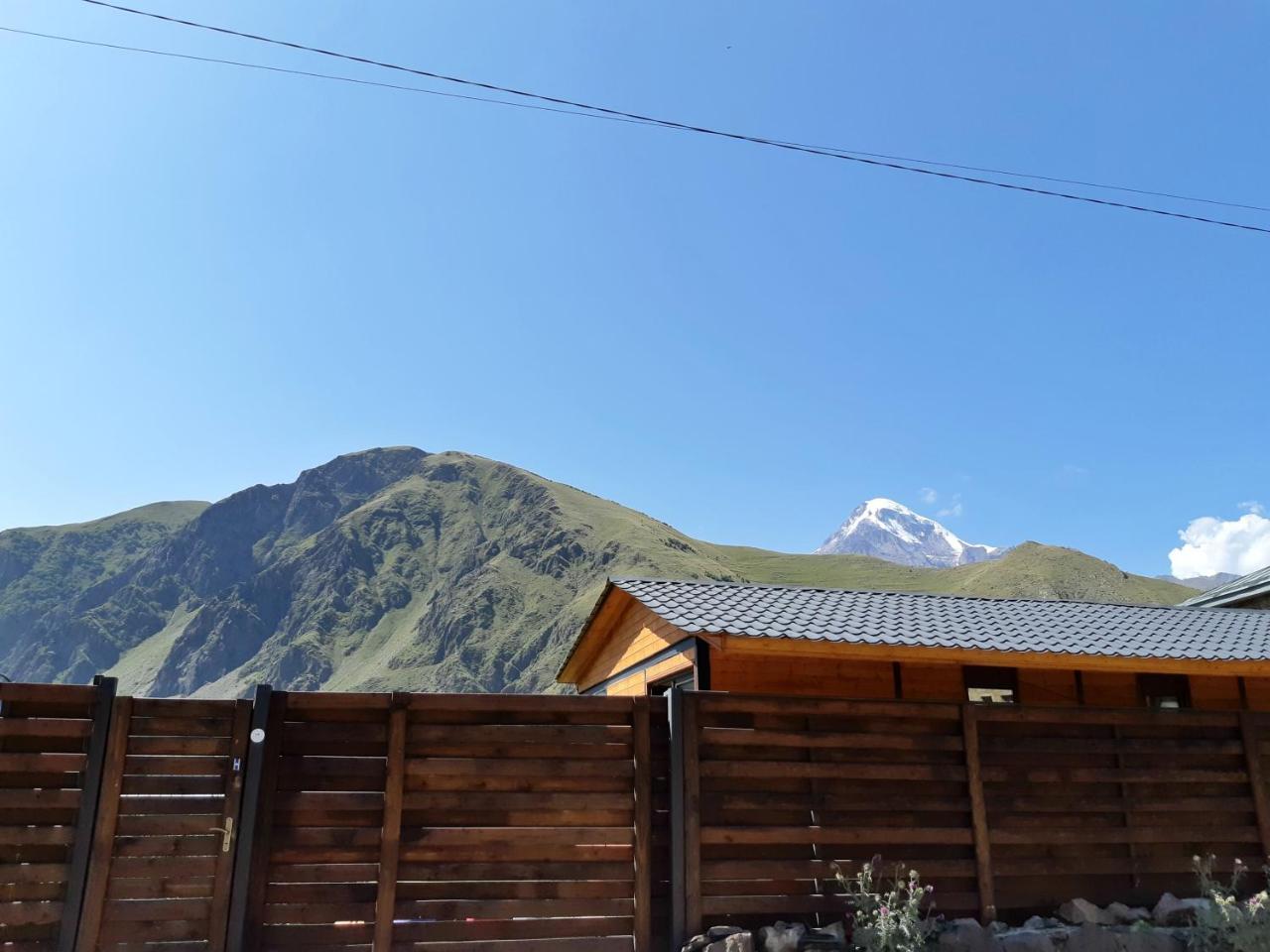 Kazbegi Cottages מראה חיצוני תמונה